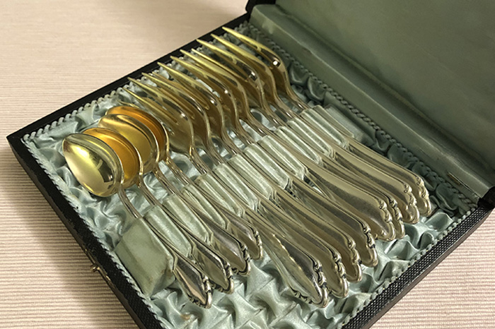 Ménagère à dessert 